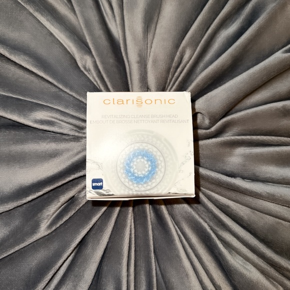 G💎Authentic New Clarisonic Revitalizing Cleanse Brush Head Replacement Rare One - Picture 5 of 10